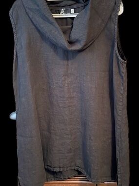 Fenini Sleeveless Black Cowl Neck Women's Top